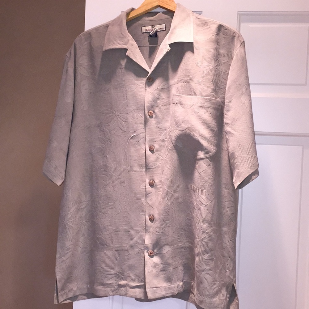 Men’s button down shirt. Tommy Bahama.